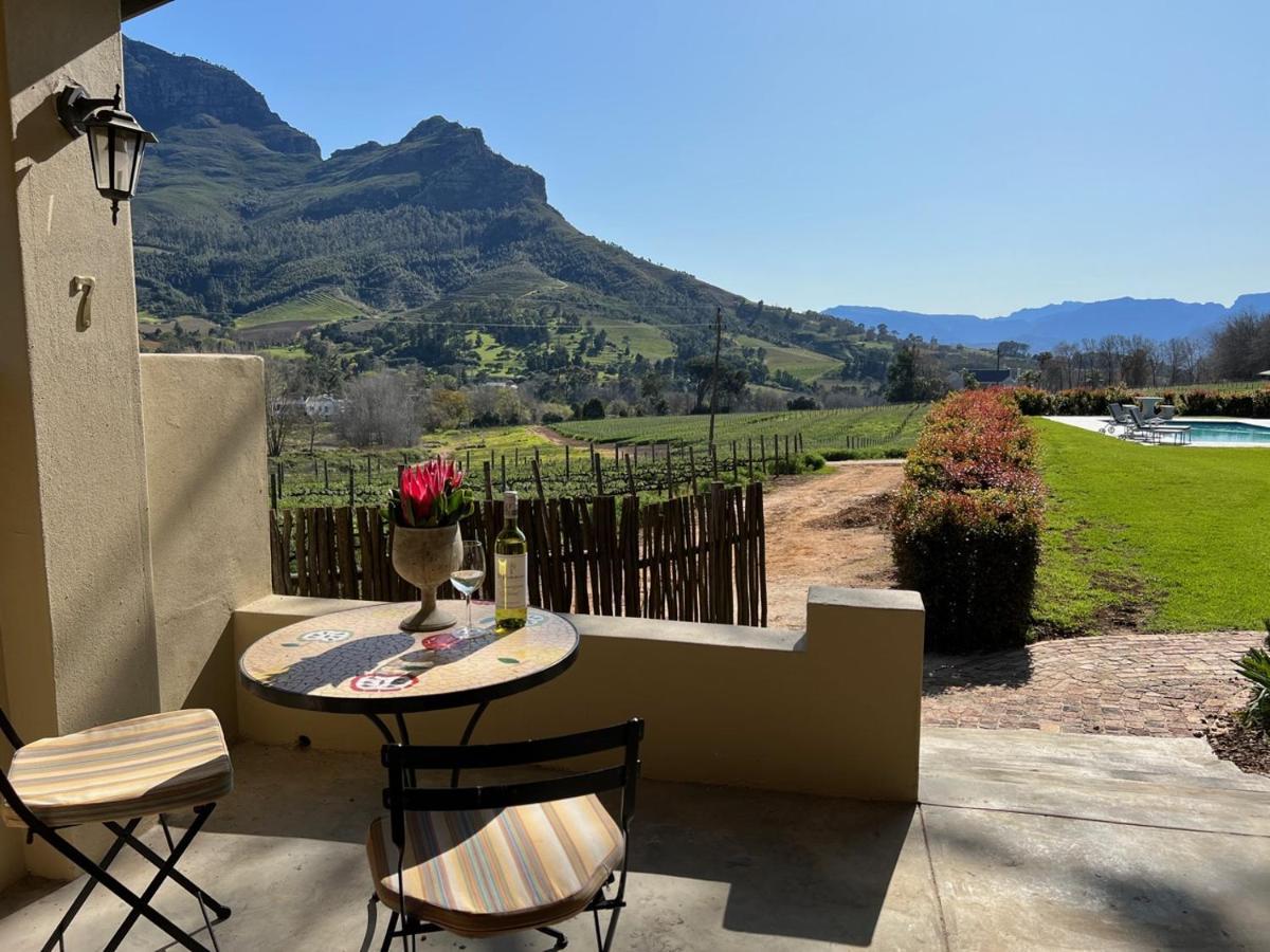 Le Pommier Wine Estate Lodge Stellenbosch